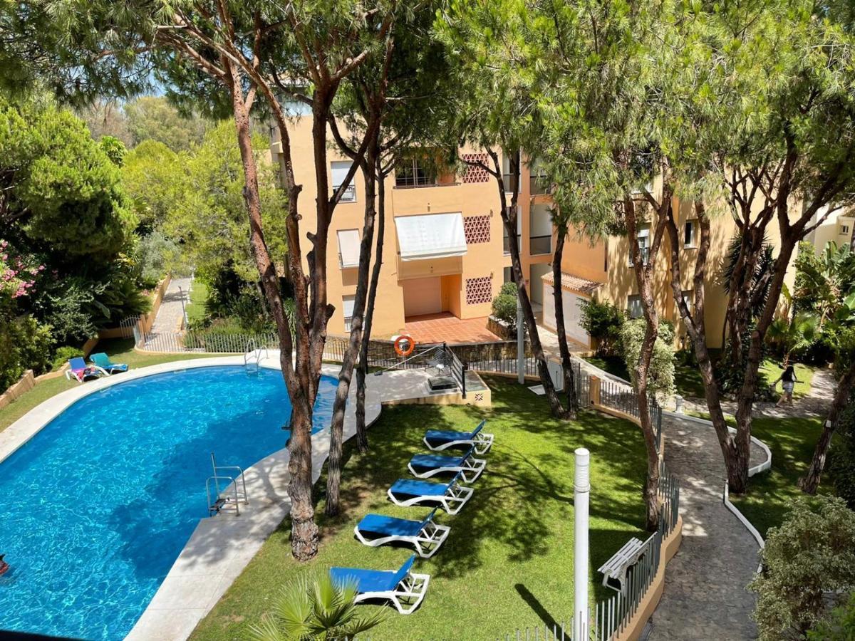 Marbella Playa Residencial Con Piscina Leilighet Eksteriør bilde
