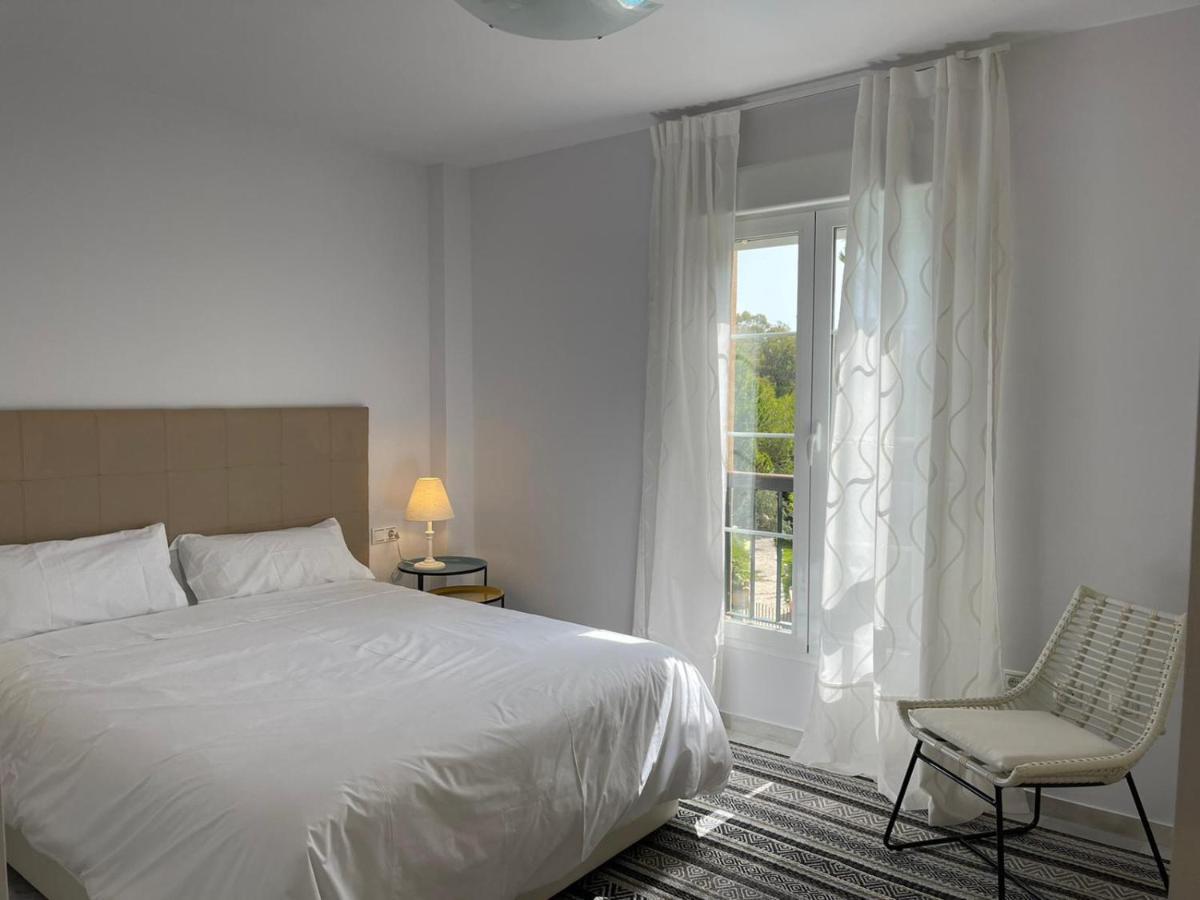 Marbella Playa Residencial Con Piscina Leilighet Eksteriør bilde