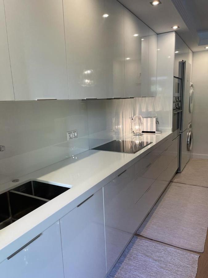 Marbella Playa Residencial Con Piscina Leilighet Eksteriør bilde