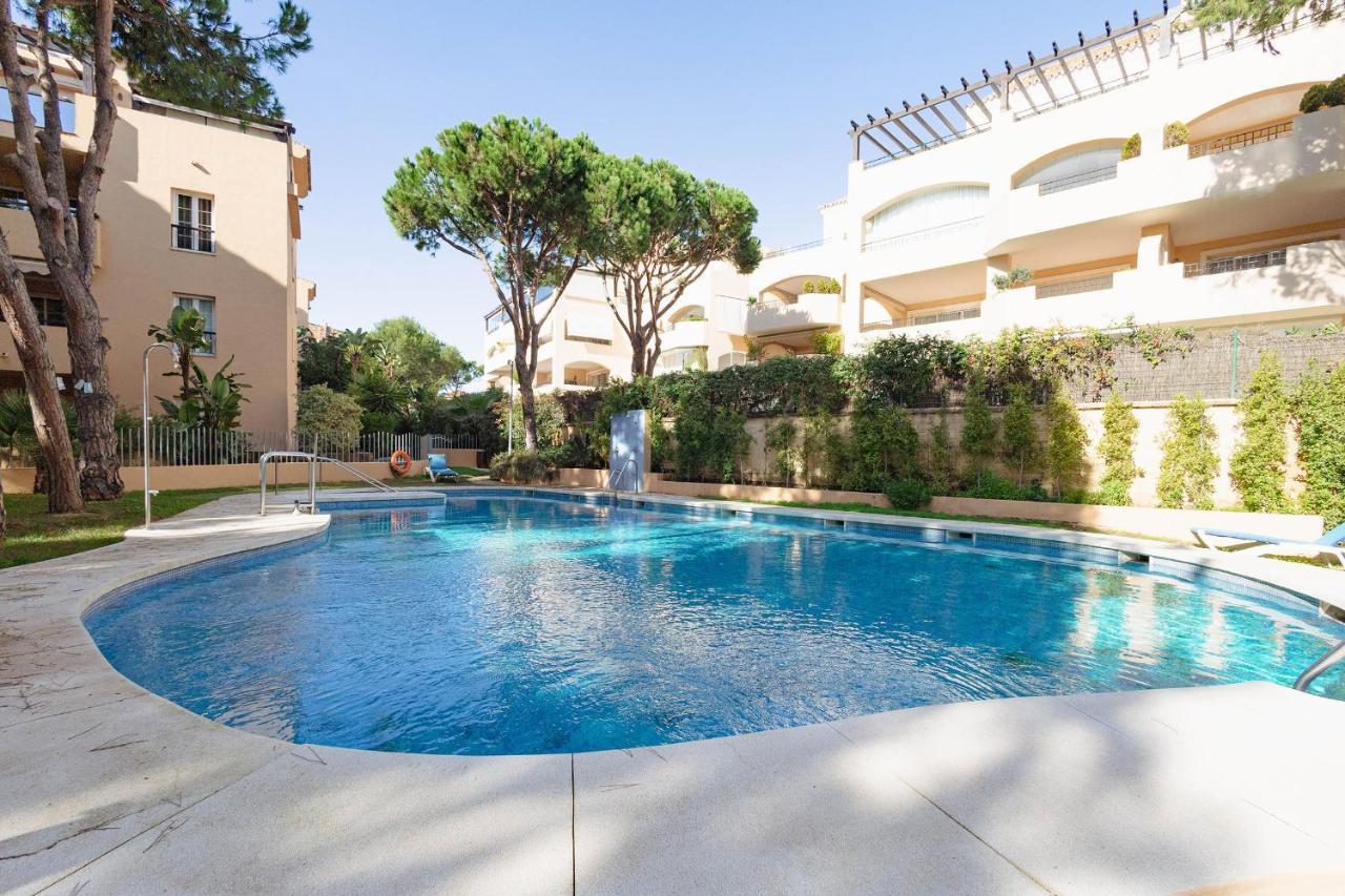 Marbella Playa Residencial Con Piscina Leilighet Eksteriør bilde
