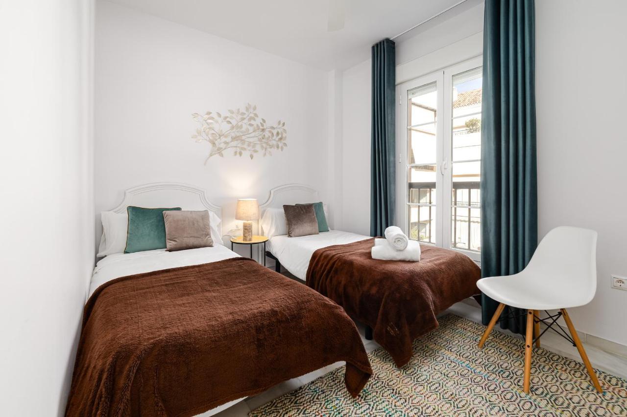 Marbella Playa Residencial Con Piscina Leilighet Eksteriør bilde