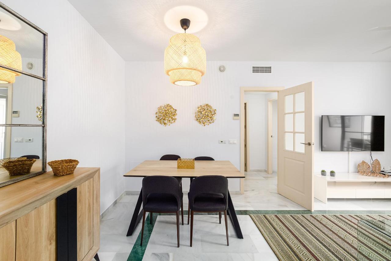 Marbella Playa Residencial Con Piscina Leilighet Eksteriør bilde