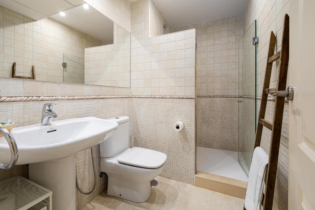 Marbella Playa Residencial Con Piscina Leilighet Eksteriør bilde