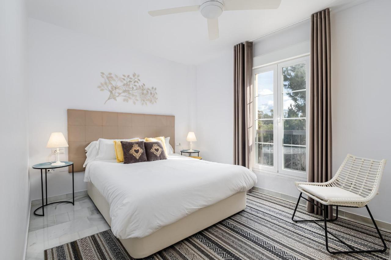 Marbella Playa Residencial Con Piscina Leilighet Eksteriør bilde