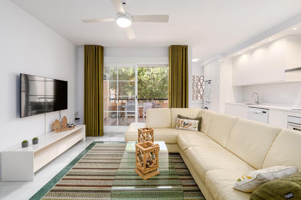 Marbella Playa Residencial Con Piscina Leilighet Eksteriør bilde